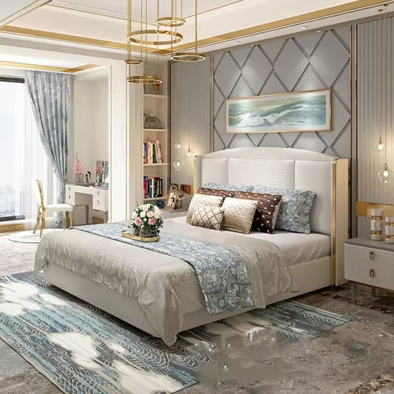 سرير بتصميم ملكي مميز