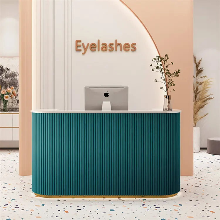 مكتب بتصميم مودرن مميز